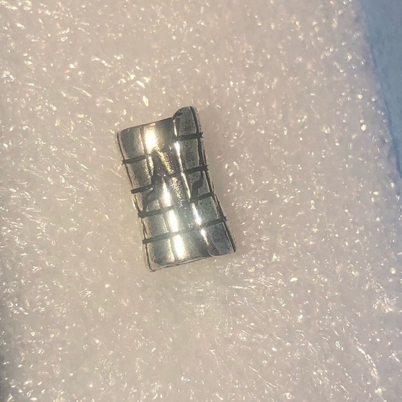 Trollbeads heartBeat bead 925 LAA sterling silver bead charm approx 10mm length - Picture 7 of 11